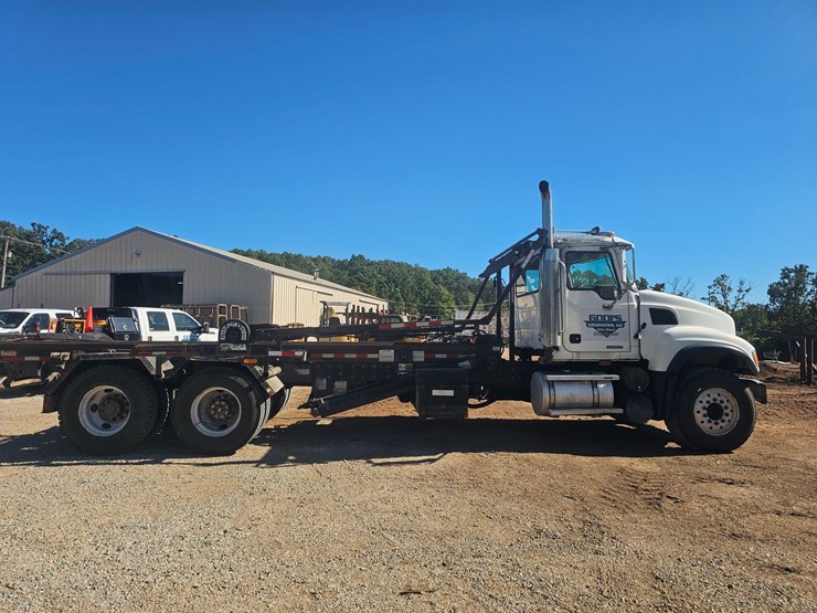 2007-mack-cl713-image-20