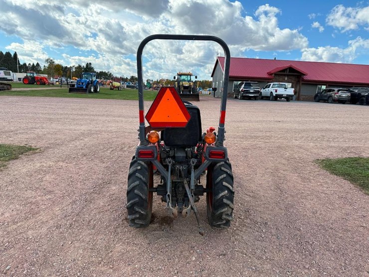 kubota-b2320-image-5