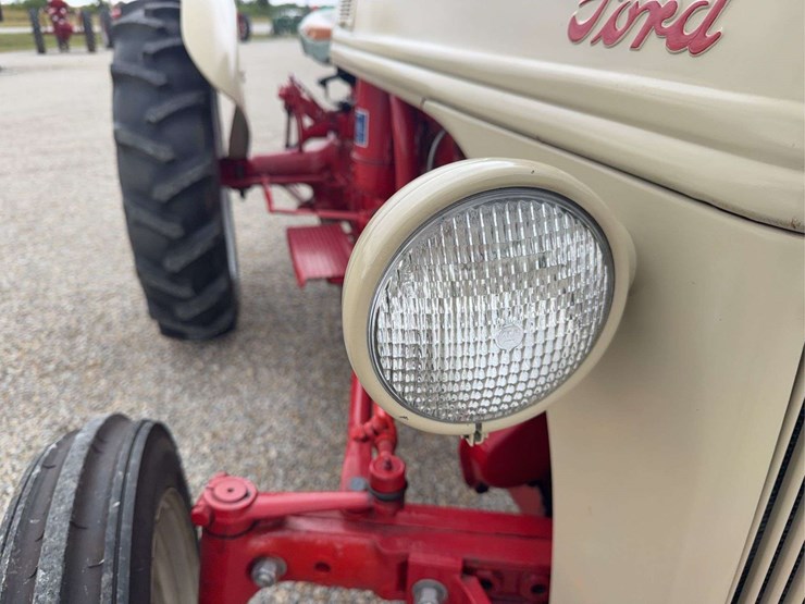 ford-8n-image-22