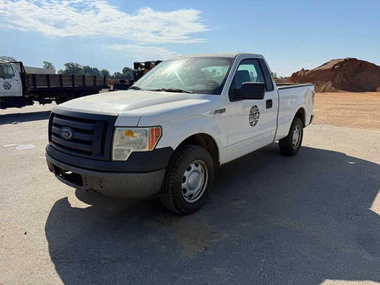 2010-ford-f150-image-1