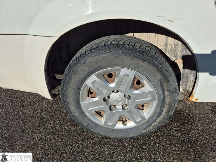 2009-dodge-grand-caravan-se-image-28