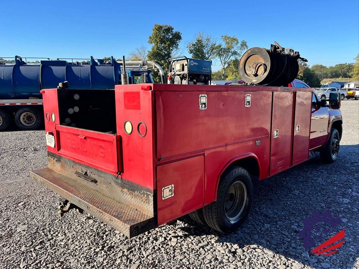 2019-gmc-sierra-3500-image-50