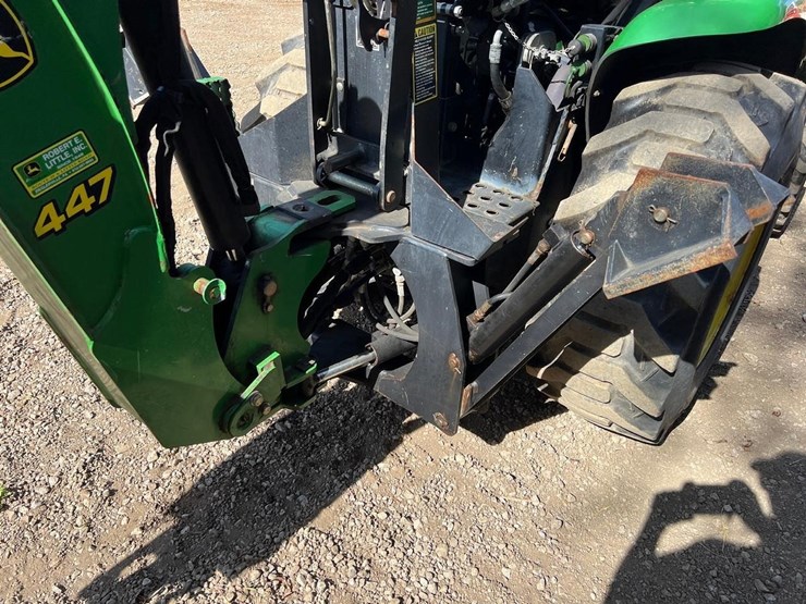 john-deere-3120-image-15