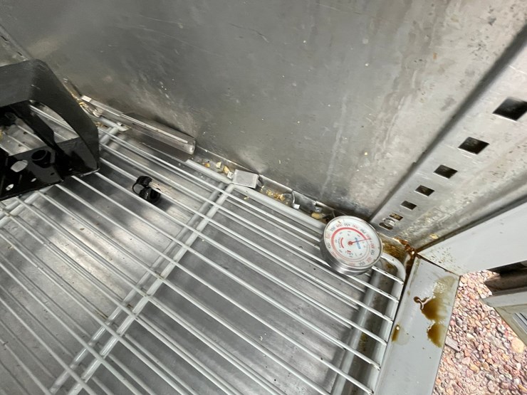 #4671-•-victory-commercial-freezer-image-26