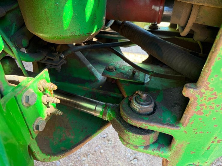 john-deere-8450-image-32