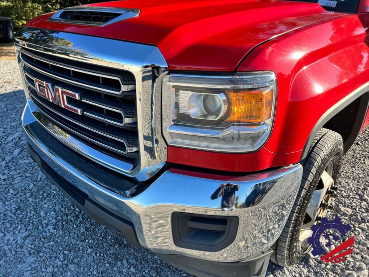 2019-gmc-sierra-3500-image-14