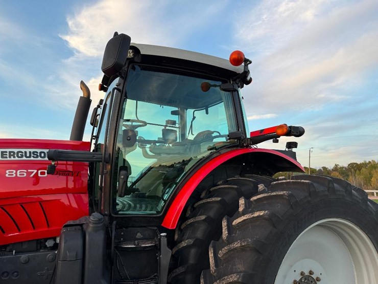 massey-ferguson-8670-image-22