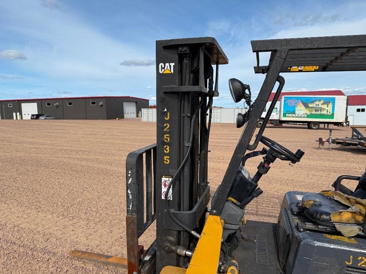 caterpillar-gc25-image-12