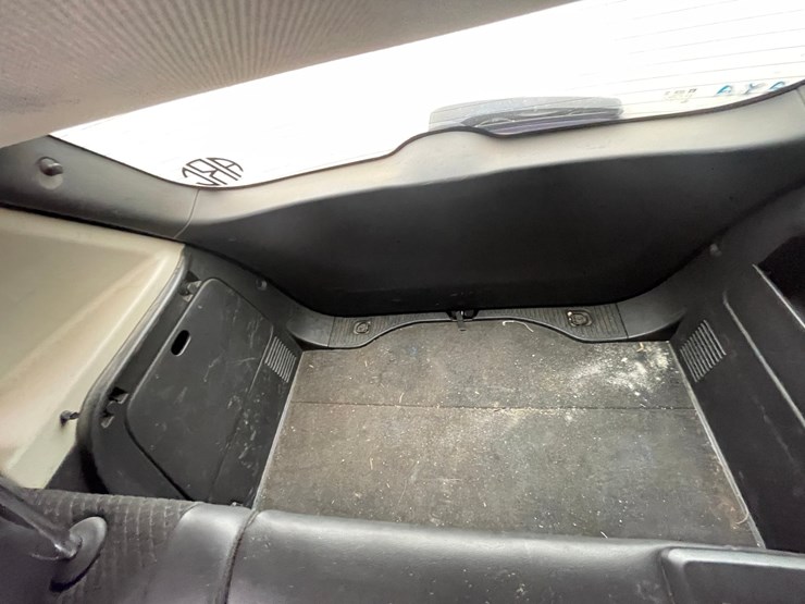 2017-buick-encore-image-42