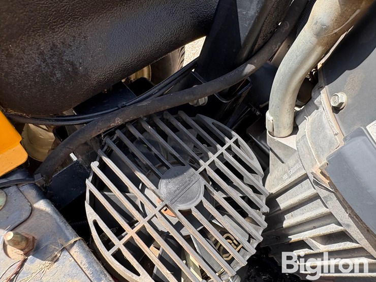 2010-cub-cadet-72-image-18