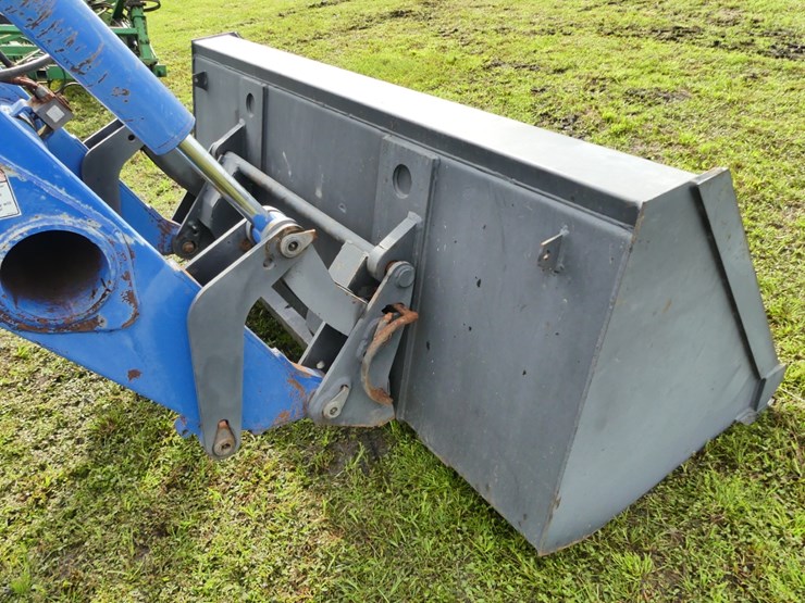 new-holland-ts115a-image-12
