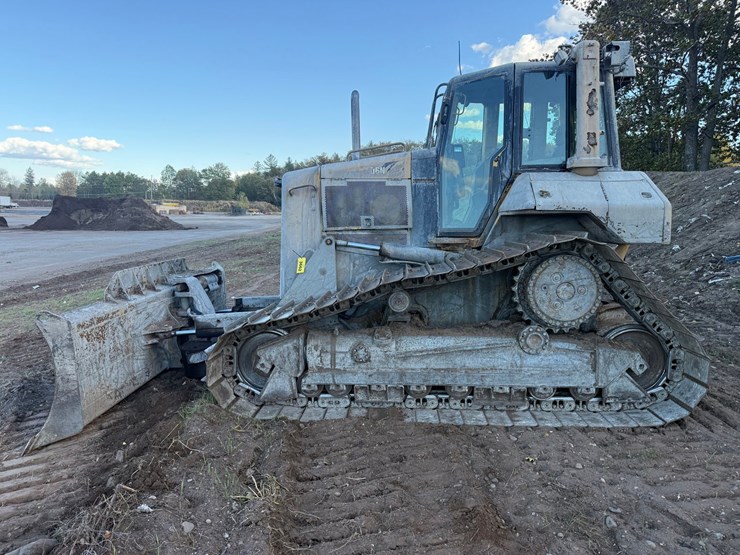 2005-caterpillar-d6n-lgp-image-2