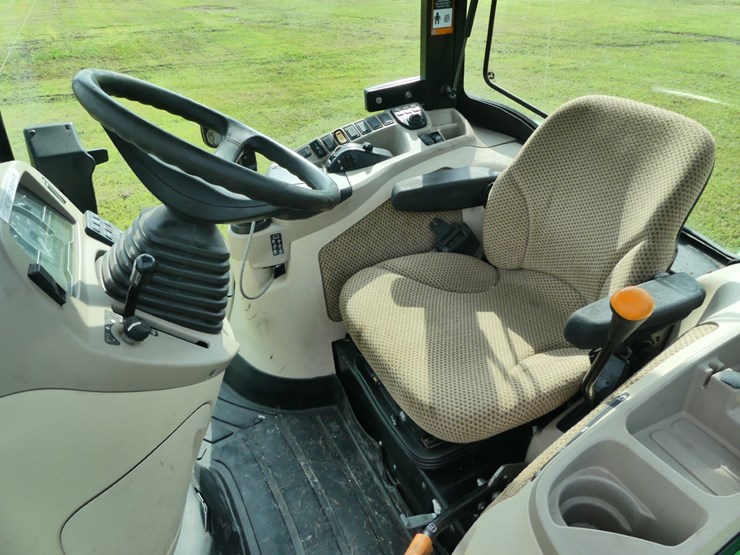 john-deere-4066r-image-11