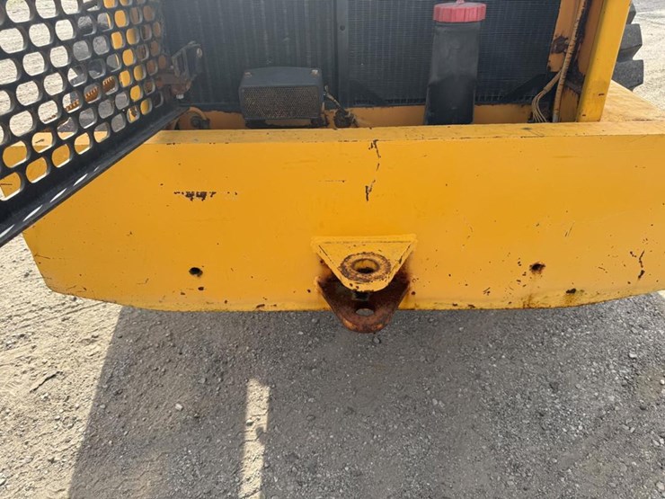deere-544e-image-22