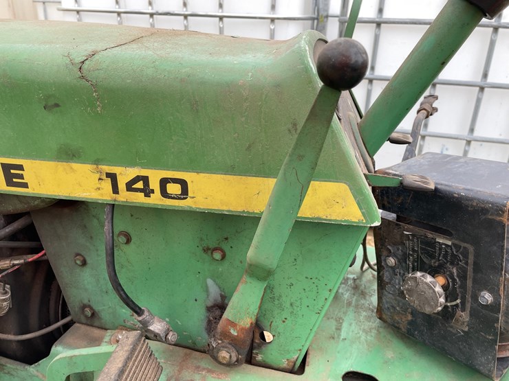 john-deere-140-image-17