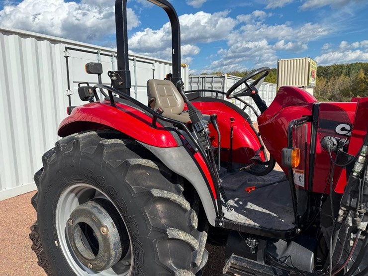 case-ih-farmall-80-image-25