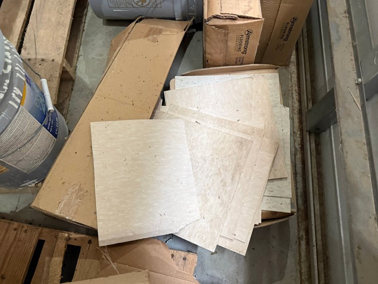 #46828-•-lot-of-floor-tile-&-glue-inv#46828-image-2