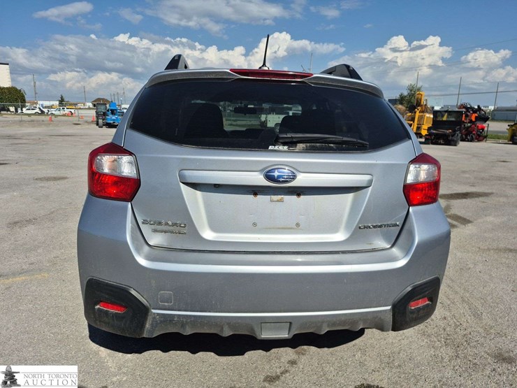 2016-subaru-crosstrek-image-6