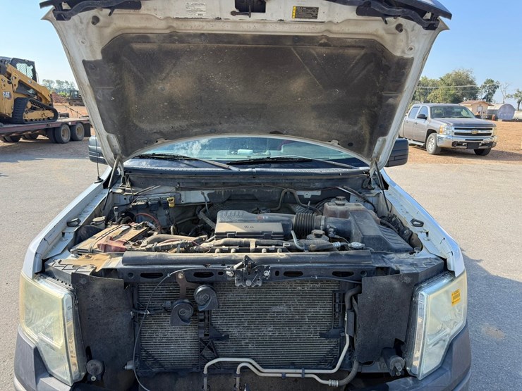 2010-ford-f150-image-28