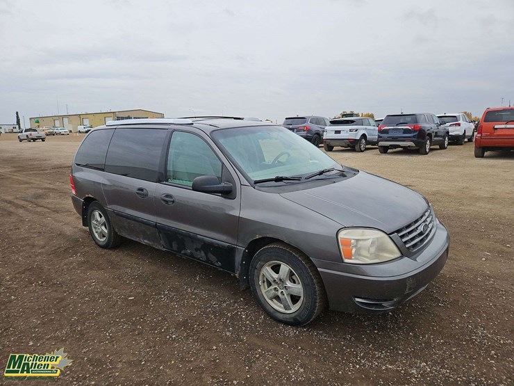 2006-ford-freestar-image-2