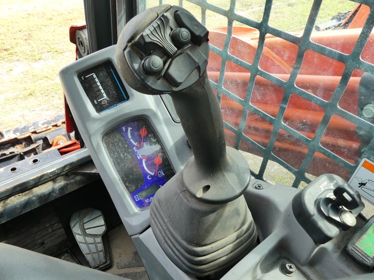 2022-kubota-svl97-2-image-15