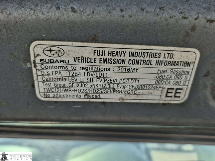 2016-subaru-crosstrek-image-17