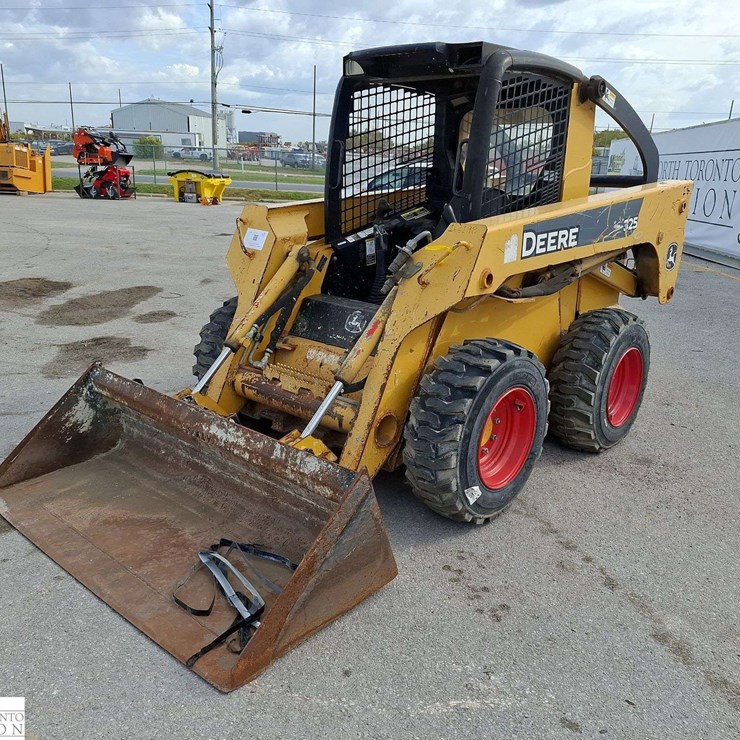 2008 JOHN DEERE 325
