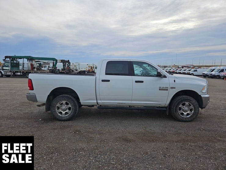 2018-dodge-2500-image-7
