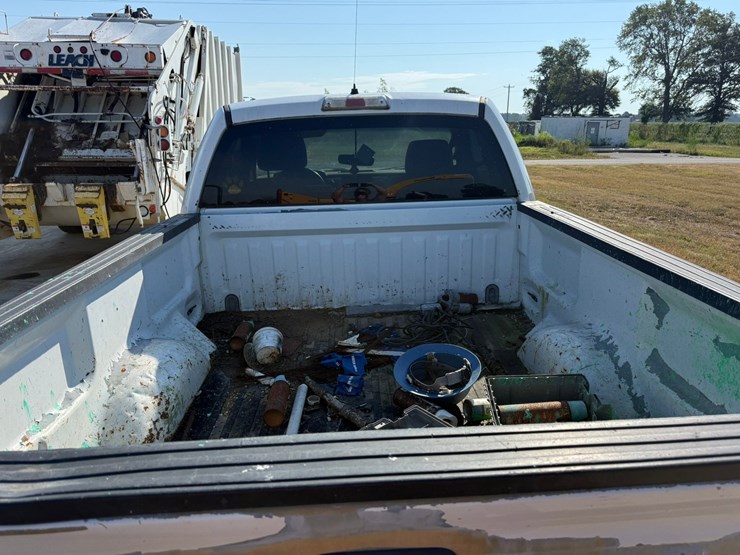 2010-ford-f150-image-18
