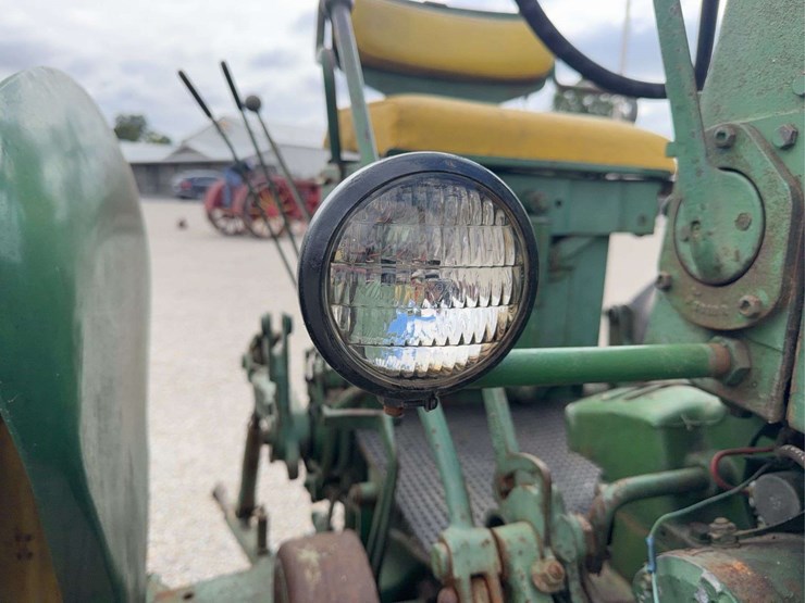 john-deere-720-image-34