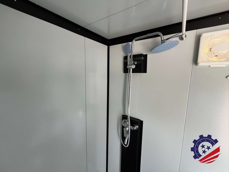 unused-2026-k1522-portable-restroom-image-14