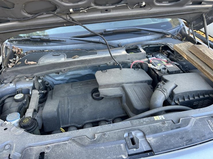 2008-land-rover-lr2-hse-image-12