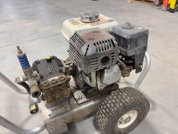 mi-t-m-pressure-washer-image-8
