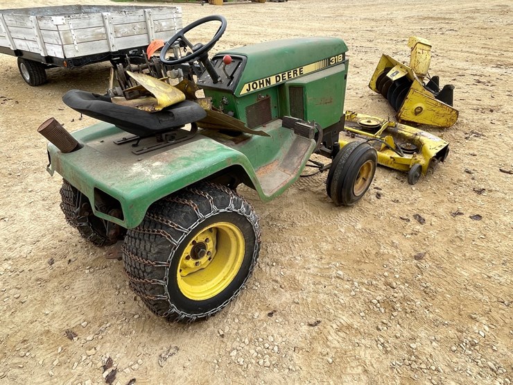 john-deere-318-image-4