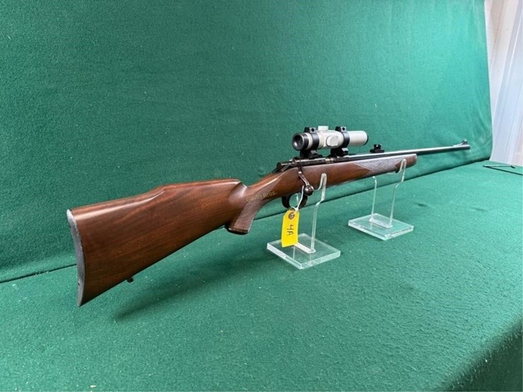 kimber-mdl.82-22-wmr-rifle-image-2