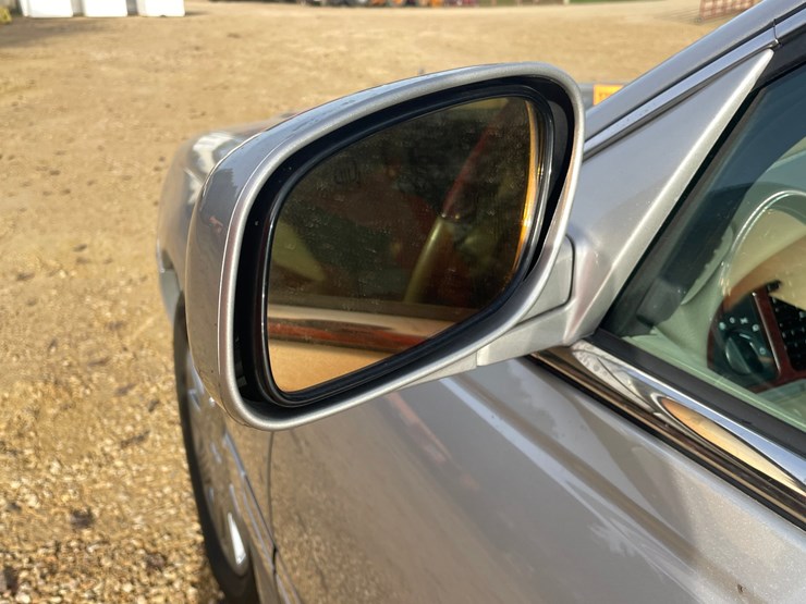 #201-•-2005-lincoln-town-car-(has-wi-title)-image-38