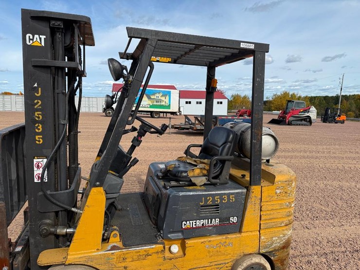 caterpillar-gc25-image-10