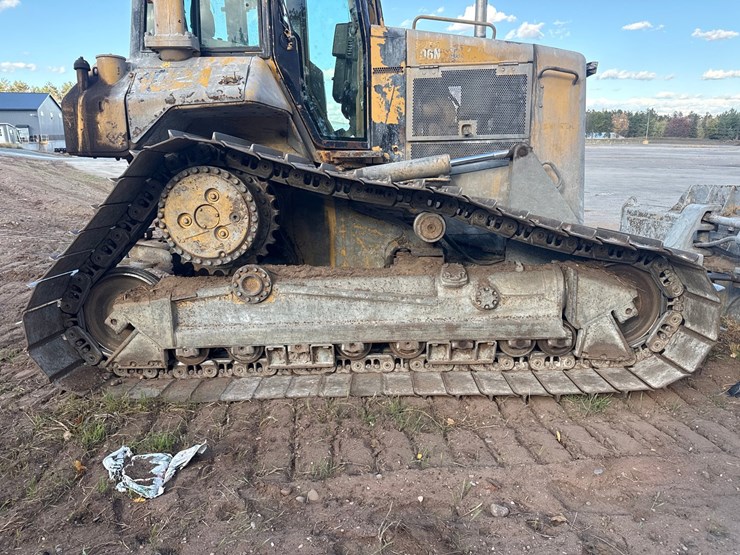 2005-caterpillar-d6n-lgp-image-57