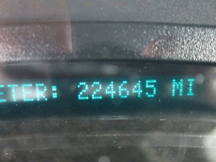 2006-chevrolet-2500hd-image-27