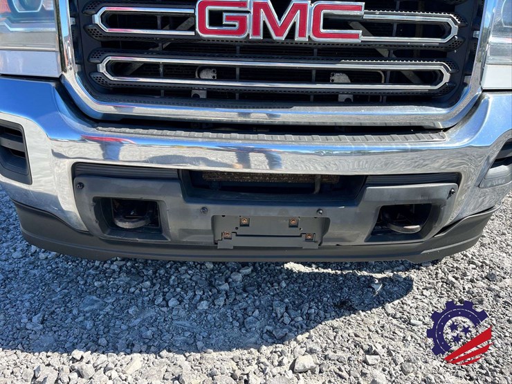 2016-gmc-sierra-2500hd-image-15