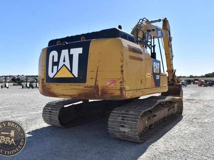 2018-caterpillar-326fl-image-21