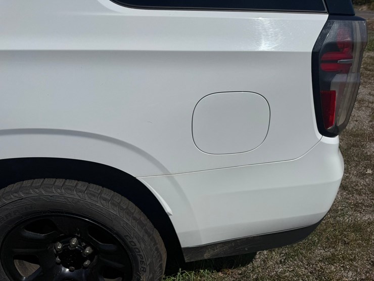 2021-chevrolet-tahoe-image-8