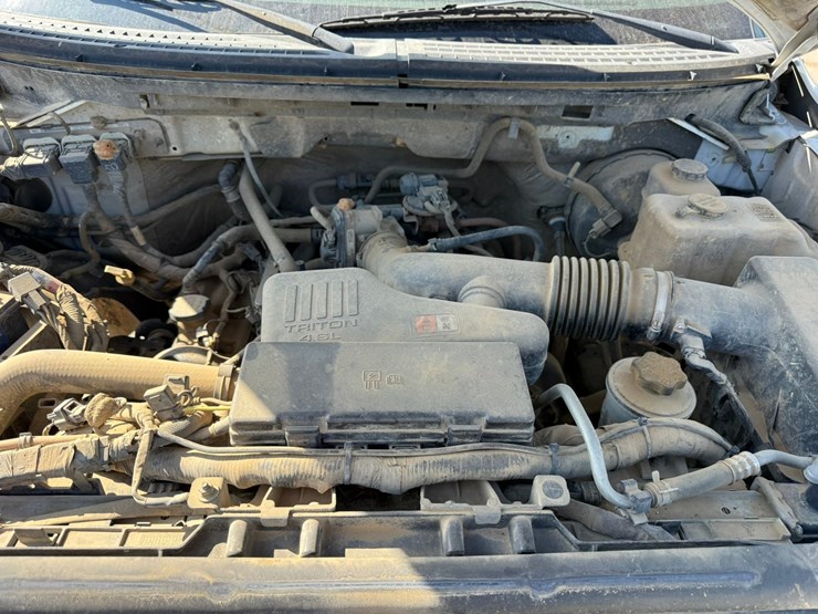 2010-ford-f150-image-33