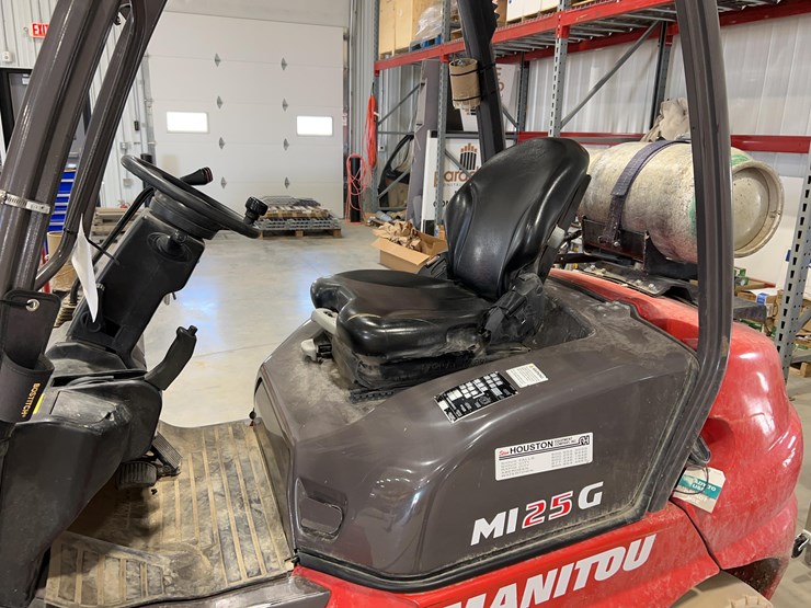 2020-manitou-mi25g-image-12