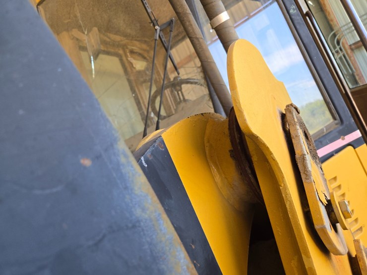 caterpillar-it18f-image-61