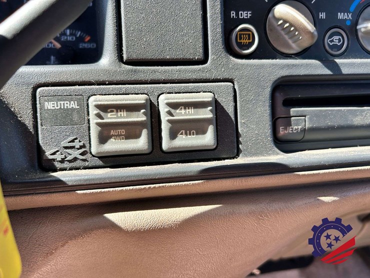 1998-chevrolet-2500-image-40