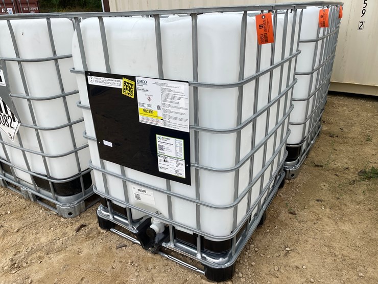 #3060-•-caged-poly-water-totes-image-1
