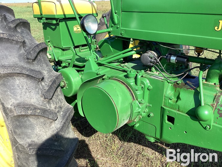1953-john-deere-60-image-18