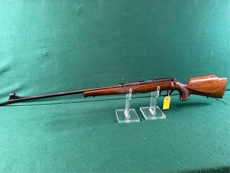 savage-anschutz-22lr-rifle-image-18