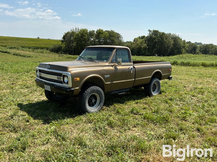 1970-chevrolet-c20-image-1